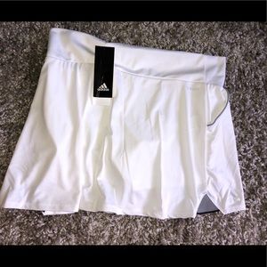 NEW Adidas Tennis Skirt ! (with shorts built in)